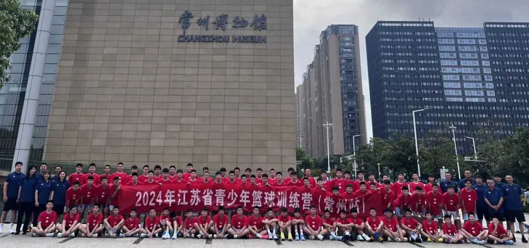 大学篮球队员如何从友谊赛中受益_0